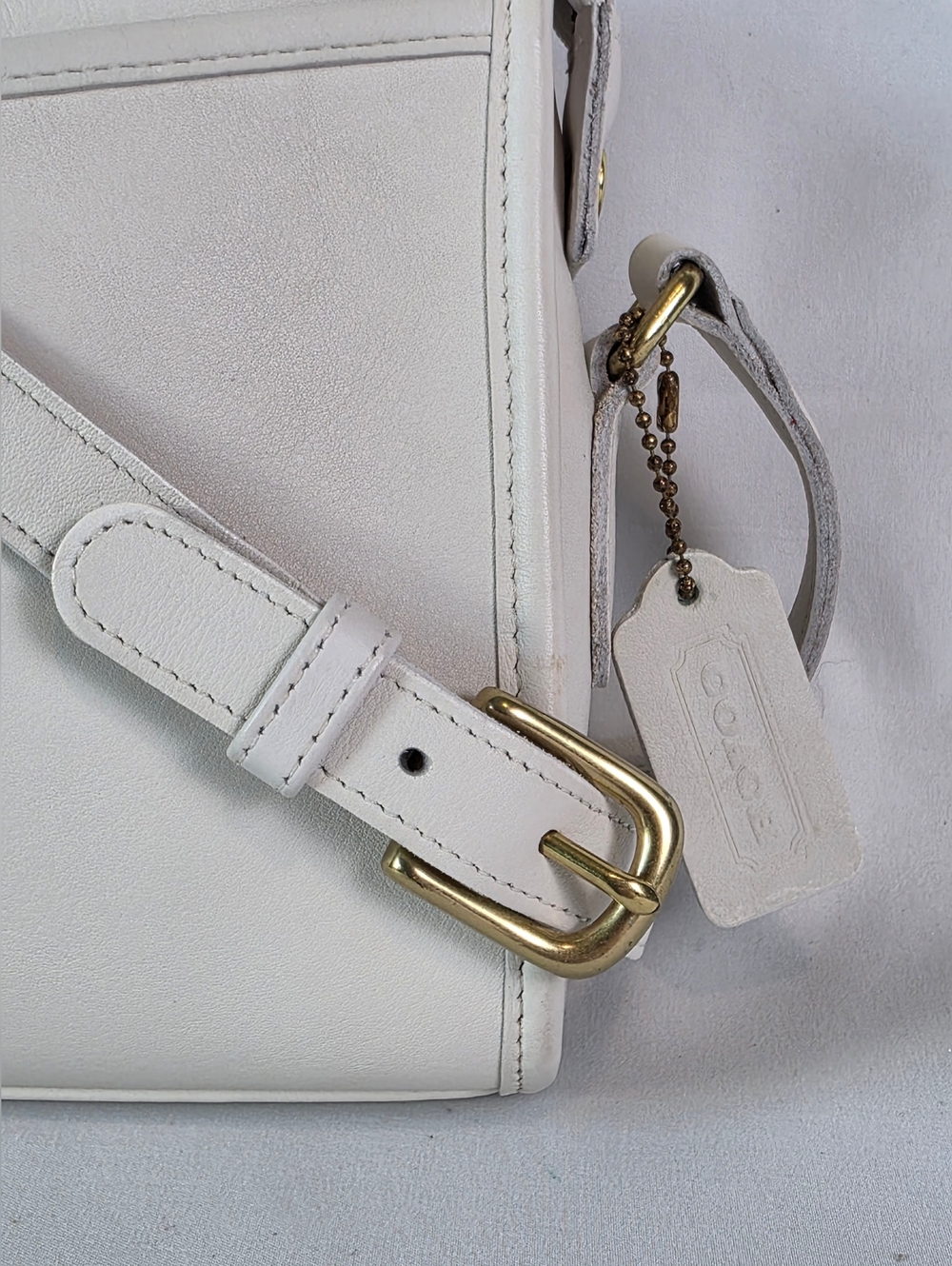 Vintage Coach Taylor 9944 White Leather Crossbody Bag Purse Bridal Wedding - Picture 5 of 15